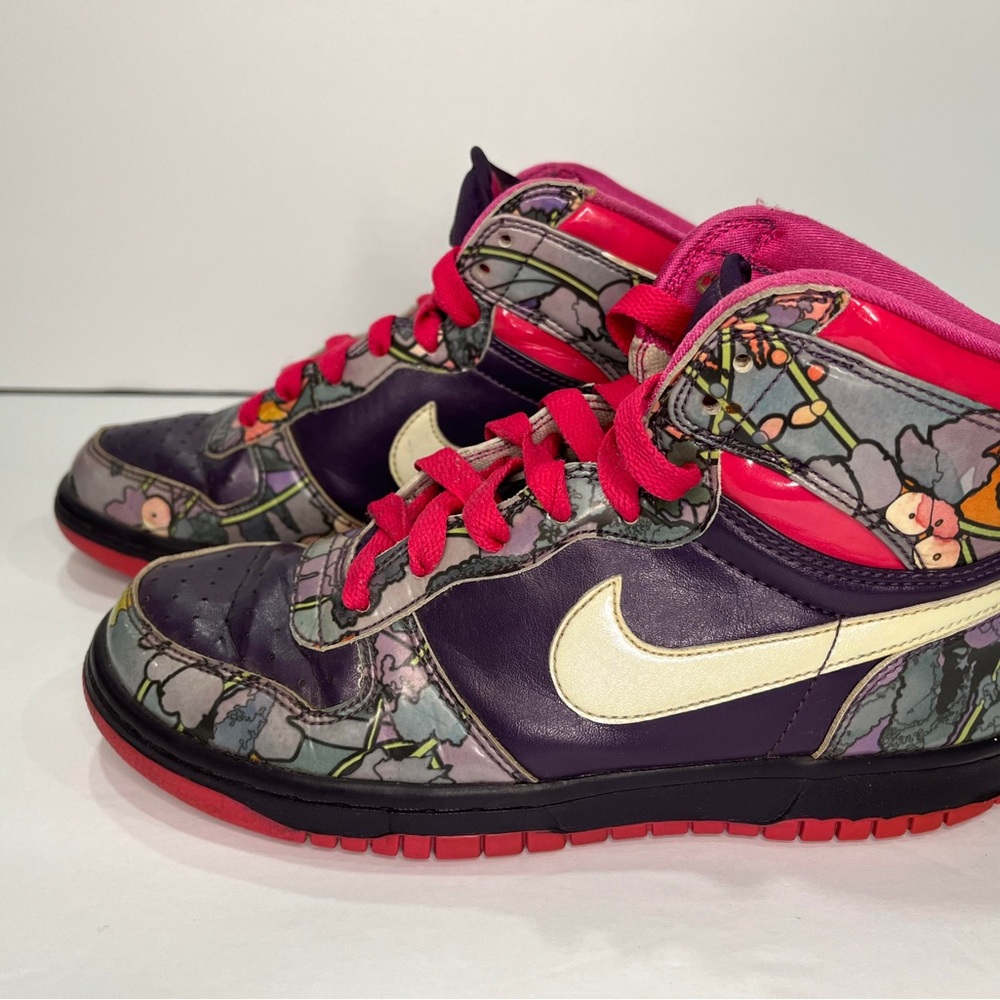 Nike Retro Dunk Girls Size 7 - Picture 3 of 4